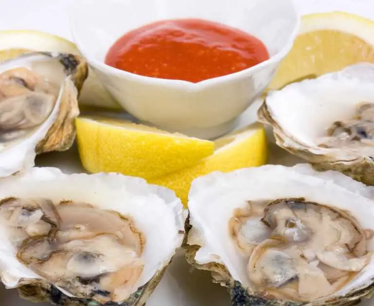 How to Steam Oysters in the Oven