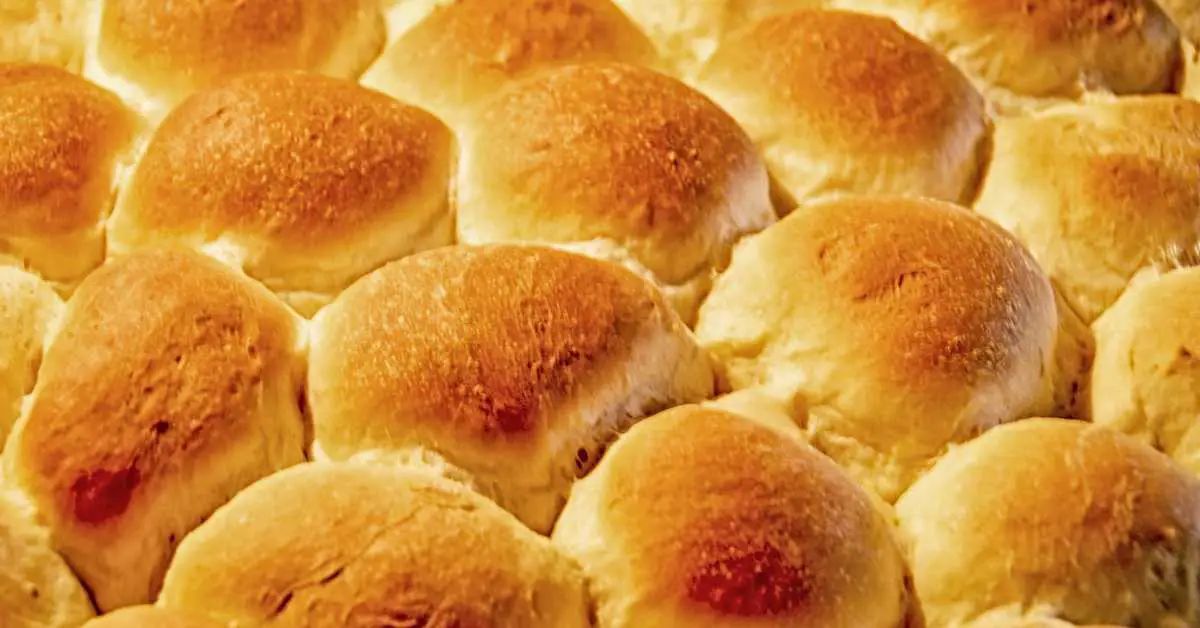 Featuring a pan of Easy Southern Yeast Rolls Recipe. This Southern style butter yeast rolls recipe can go with any meal, from soups, salads, barbecue and seafood