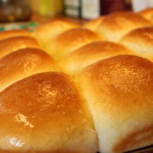 easy yeast rolls recipe