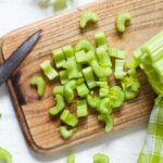 ow many stalks of celery in a cup